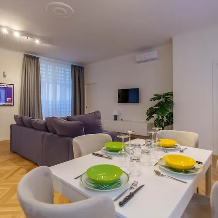 Duomo-Porta VeneziaLuxury Wifi E Netflix Apartment Milan Exterior photo