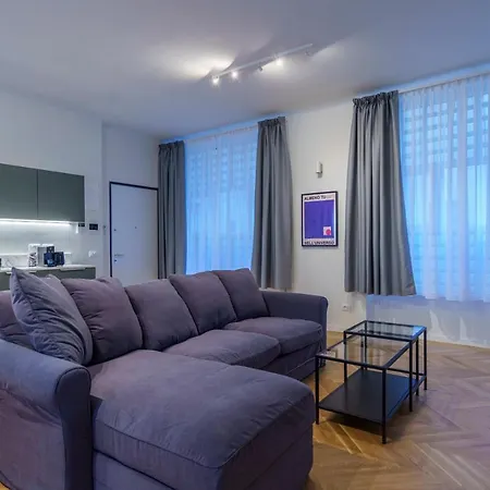 Duomo-Porta VeneziaLuxury Wifi E Netflix Apartment Milan Exterior photo